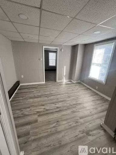 Main picture of 695 Charles St
