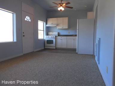 Main picture of 10235 El Camino Real