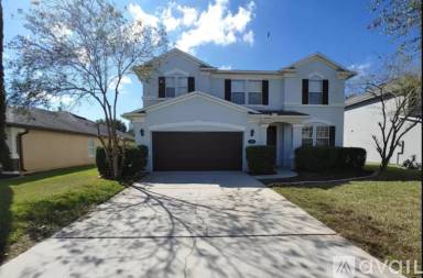 Main picture of 210 Crown Wheel Cir