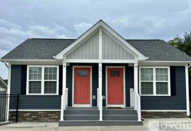 Main picture of 2312 Belle Ave NE