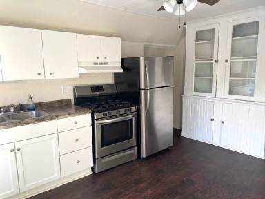 Main picture of 319 Niagara Ave
