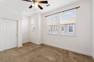 Main picture of 1651 Shore Pl