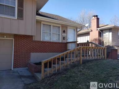 Main picture of 12908 Beacon Ave