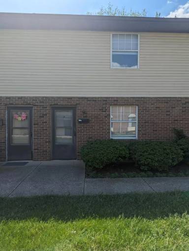 Main picture of 403 Mars Dr