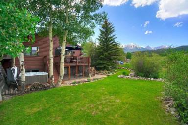 Main picture of 432 Bighorn Cir