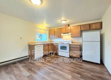 Main picture of 1322 Maple St