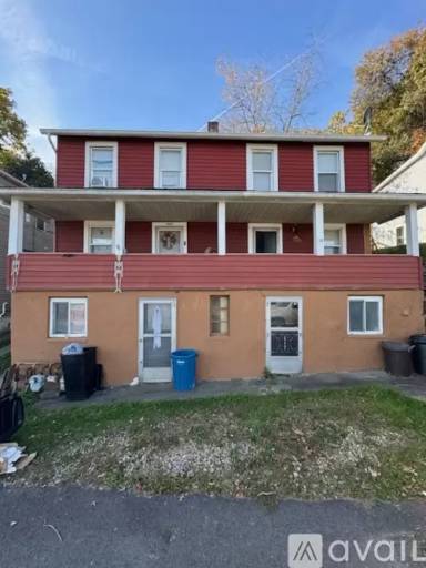Main picture of 5857 Madison Ave