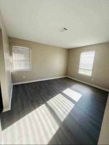 Main picture of 1130 Gordon Ave