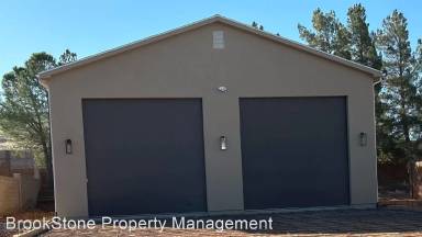 Main picture of 593 Latonia Cir