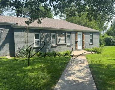 Main picture of 503 SE Florence Ave