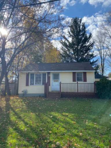 Main picture of 501 Charles St