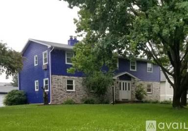 Main picture of 2645 Smithfield Dr