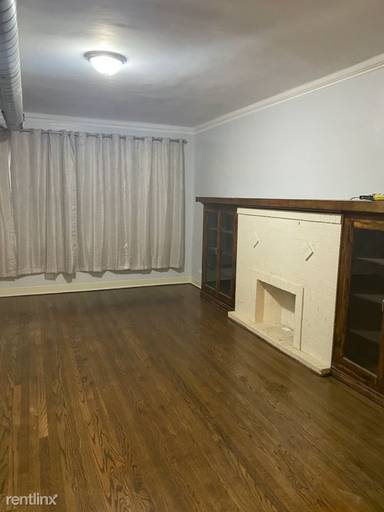 Main picture of 1461 E 69th Pl