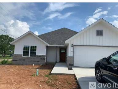Main picture of 132 Feather Way