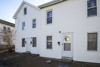 Main picture of 22 Mechanic St - C