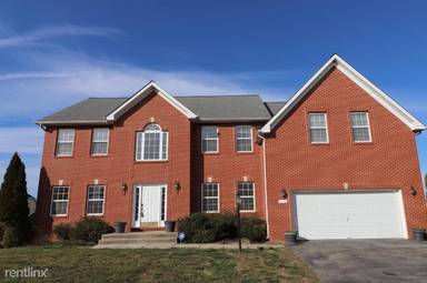 Main picture of 202 Major King Ln