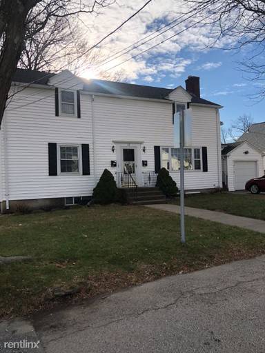 Main picture of 55 Wannamoisett Rd