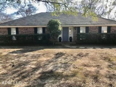 Main picture of 3104 W Deborah Dr