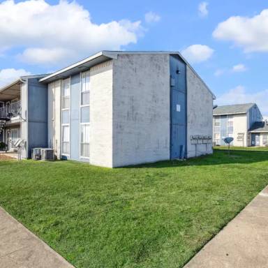Main picture of Dyersdale Village Apartments