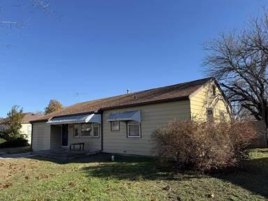 Main picture of 1036 College Ln