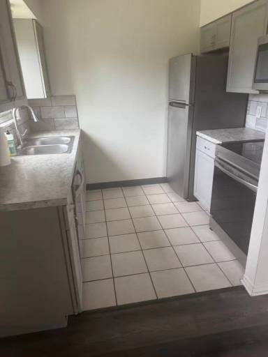 Main picture of 31 Carter Cir