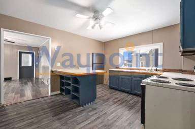 Main picture of 183 W Broadway St