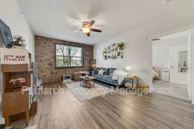 Main picture of 1026 Foster Ave