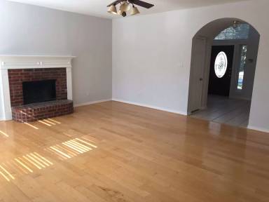 Main picture of 5712 Kensington Dr