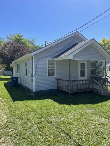 Main picture of 1305 E 26th St