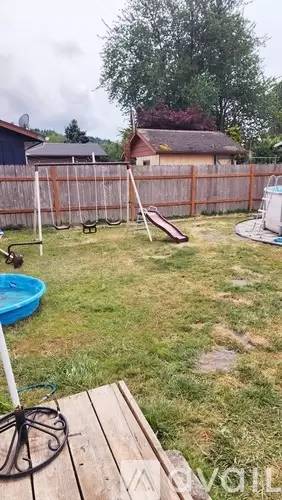 Main picture of 2247 48th Ave