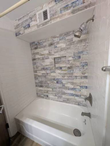 Main picture of 1311 W Elna Rae St