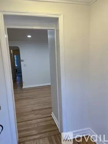 Main picture of 2553 Young Ave