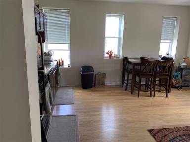 Main picture of 70 Morris Street - 3 South
