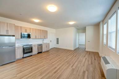 Main picture of 11 1st Ave