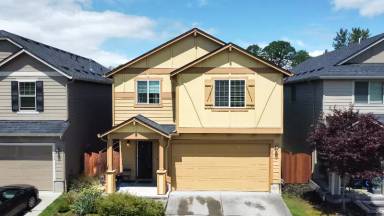 Main picture of 3002 NE 75th St
