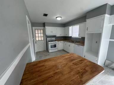 Main picture of 9507 Kroetz Dr