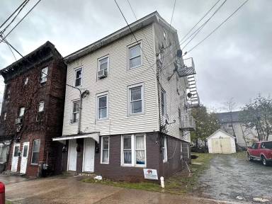 Main picture of 162 Throop Ave