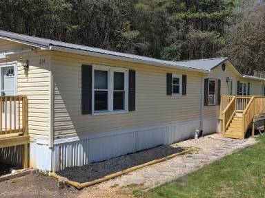 Main picture of 214 Magnolia Way