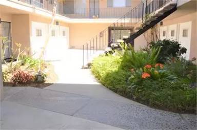 Main picture of 360 Freeman Ave