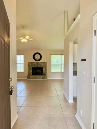 Main picture of 105 Honeysuckle Rd
