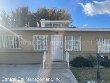 Main picture of 2225 D St