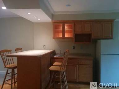 Main picture of 18 Fleischman Cir