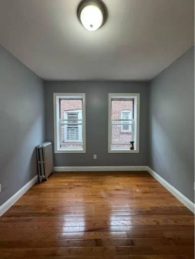 Main picture of 729 Avenue A