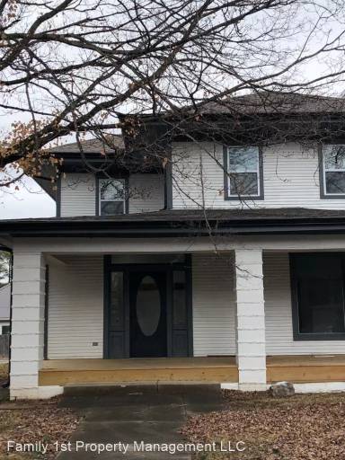 Main picture of 207 S Porter St