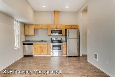 Main picture of 2515 S 48th St