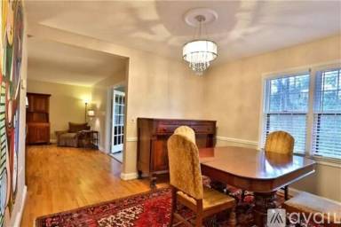 Main picture of 40 Arpege Way NW