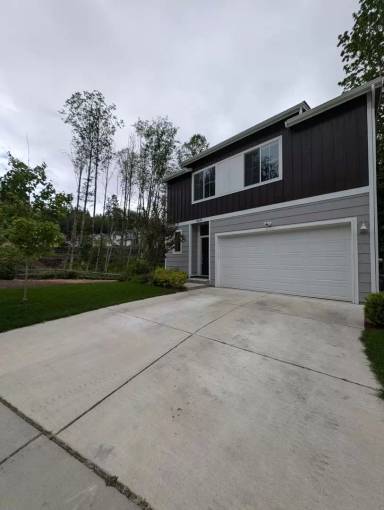 Main picture of 9479 Fairhaven Cir NE