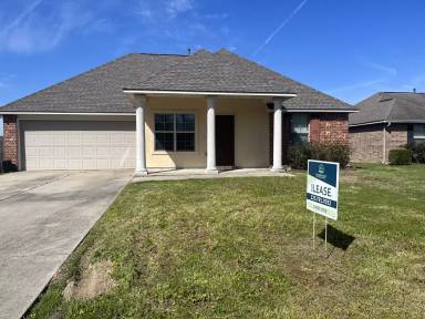 Main picture of 23237 Conifer Dr