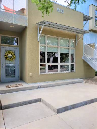 Main picture of 803 Blondel St