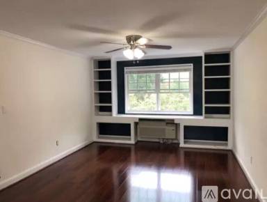 Main picture of Potowmack Crossing Condominium